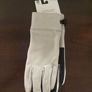 NWT Athleta Softshell Gloves M/L